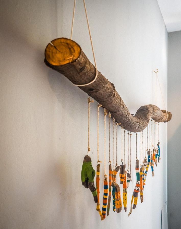 Sun Bakers Hostel Himarë Dış mekan fotoğraf